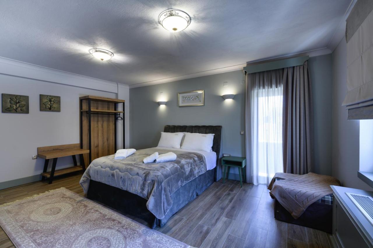 Albero Hotel Perama  Exterior photo