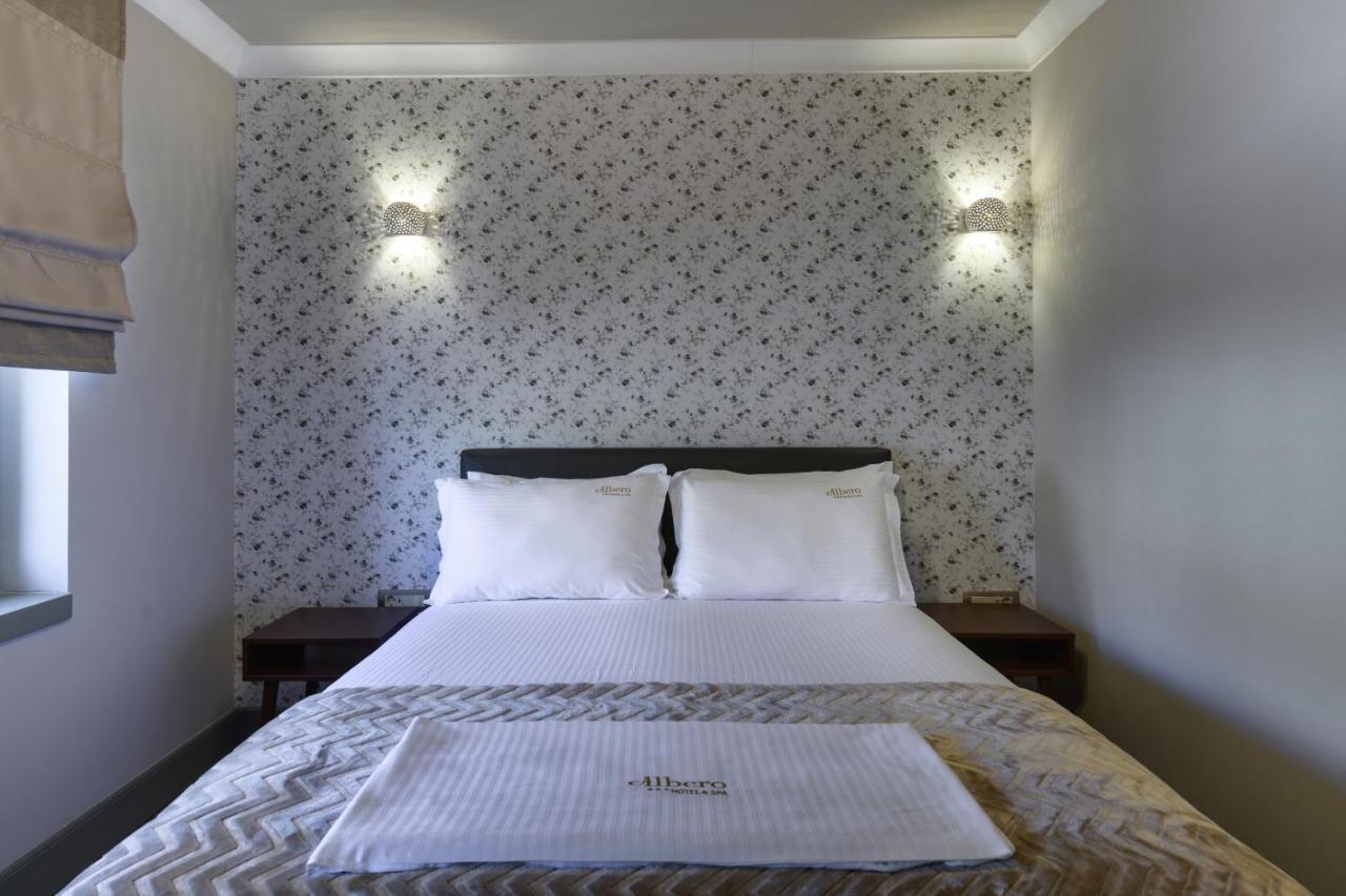 Albero Hotel Perama  Exterior photo